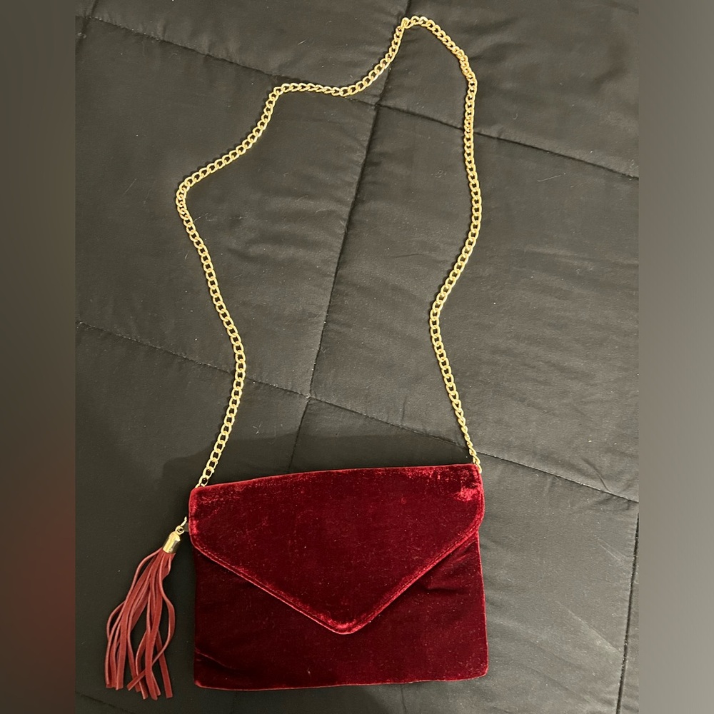 Burgundy women”s crossbody bag